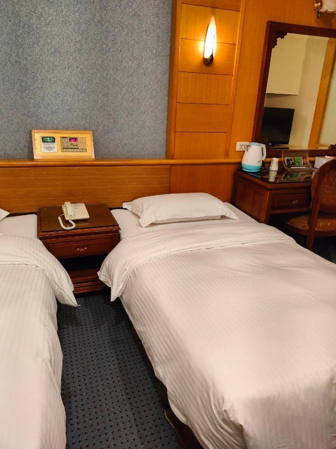 Champion Hotel Тайбэй Экстерьер фото