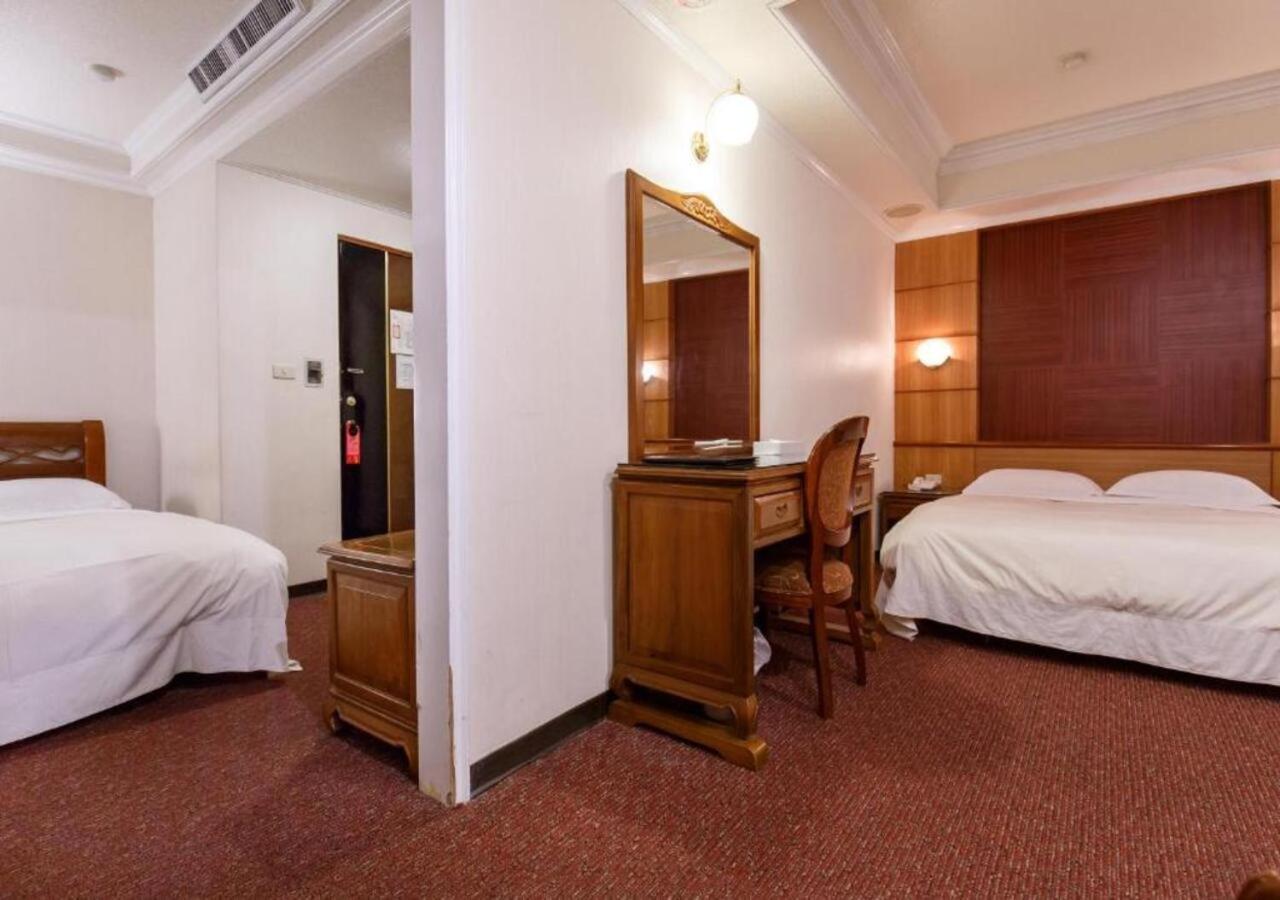 Champion Hotel Тайбэй Экстерьер фото